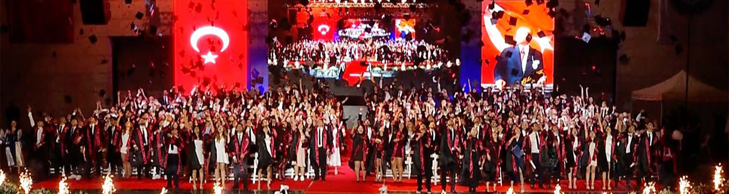 Ege Üniversitesi Tıp Fakültesi 66. Dönem Mezuniyet Töreni’ni 21.05.2026 tarihinde büyük bir gurur ve coşkuyla gerçekleştirdik.